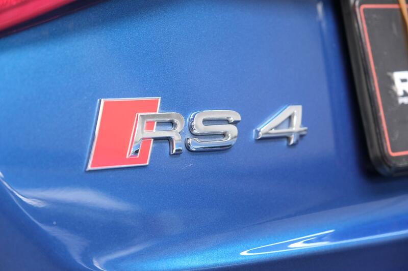 AUDI RS4