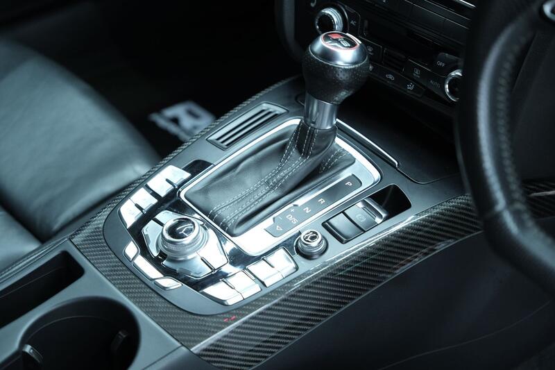 AUDI RS4