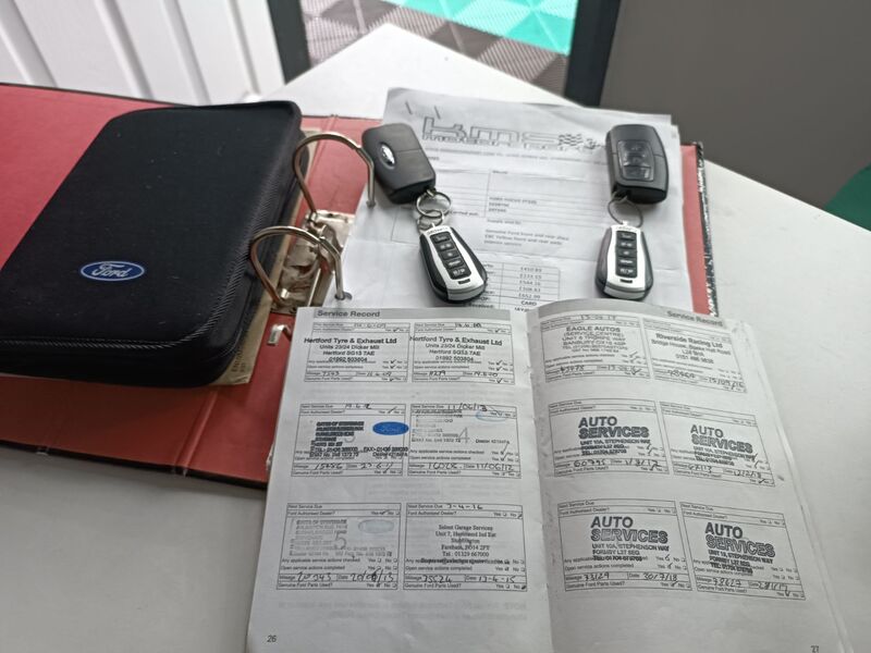 FORD FOCUS