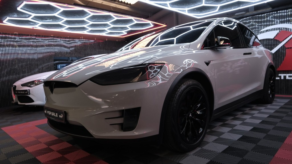 2017 Tesla Model X